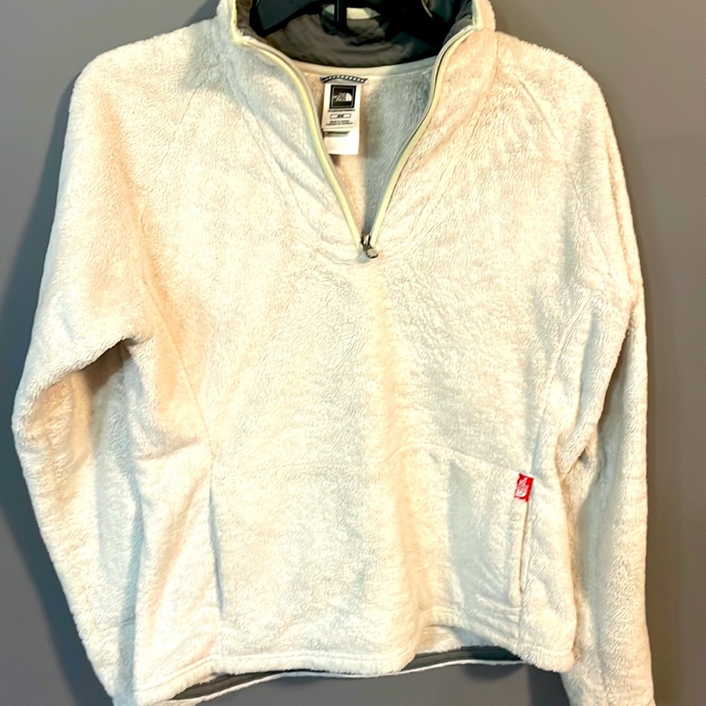 North face super soft pullover